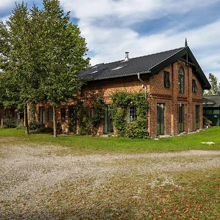 1 Terrassenwohnung *